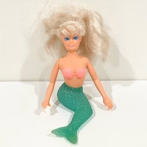 T&T Mermaid Doll Rubber 1990 90s 4” Vintage